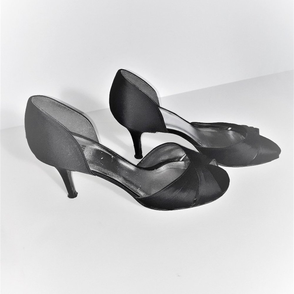 👠Stuart Weitzman satin pumps heels👠 - Picture 2 of 14